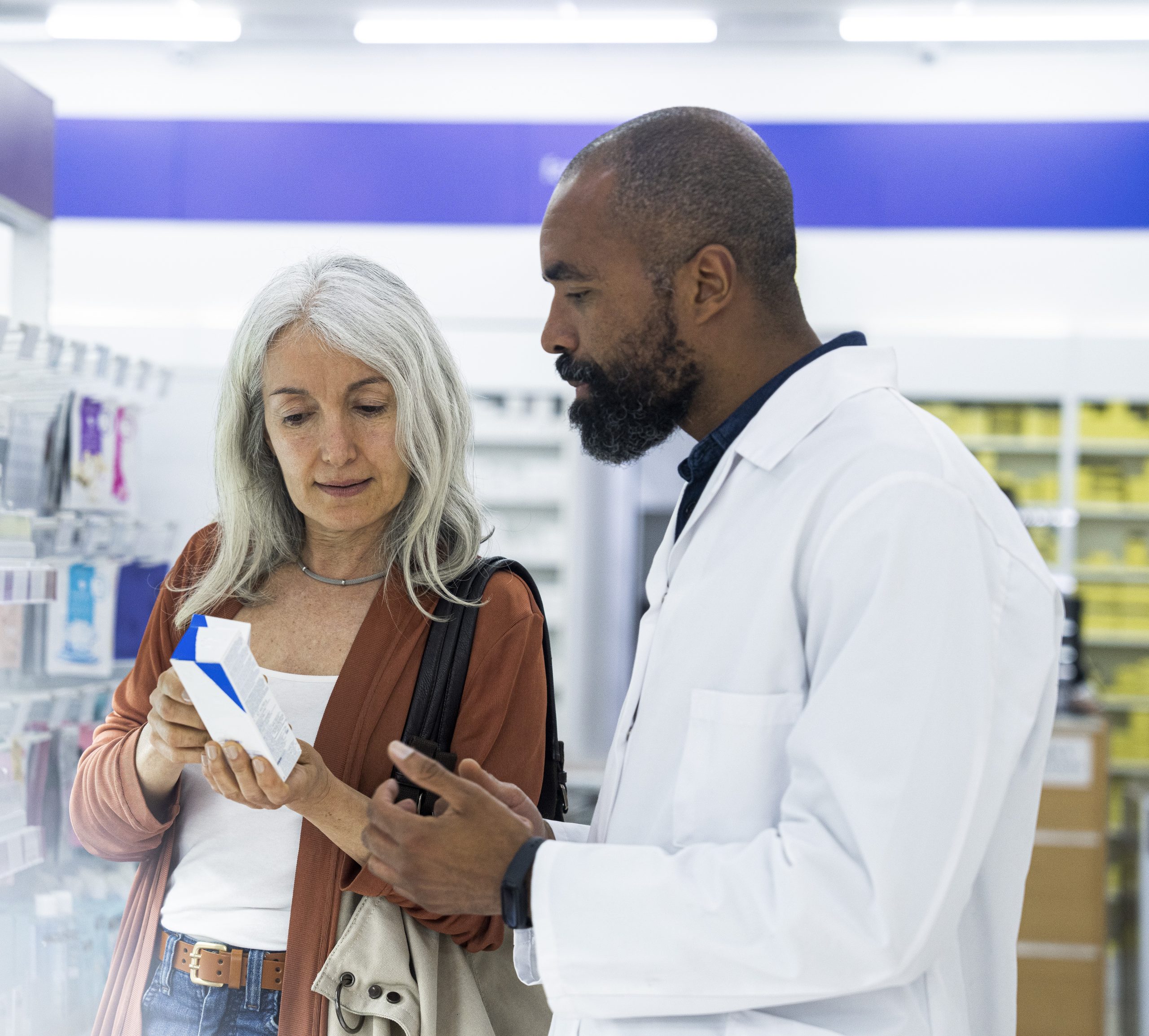 iStock-1439989475 conseiller de vente
