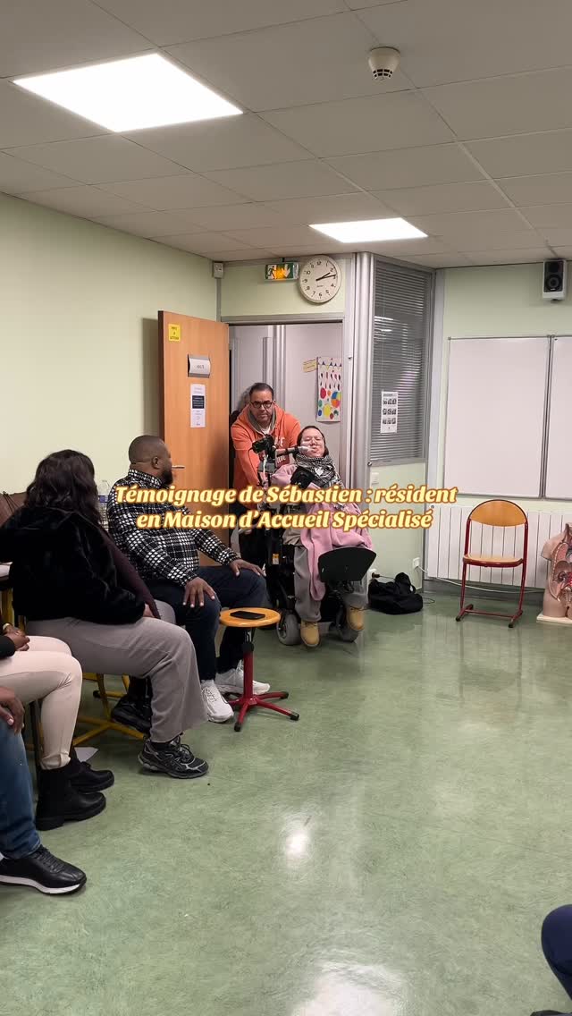 Instagram post from acppav_officiel. This post is in position 1.